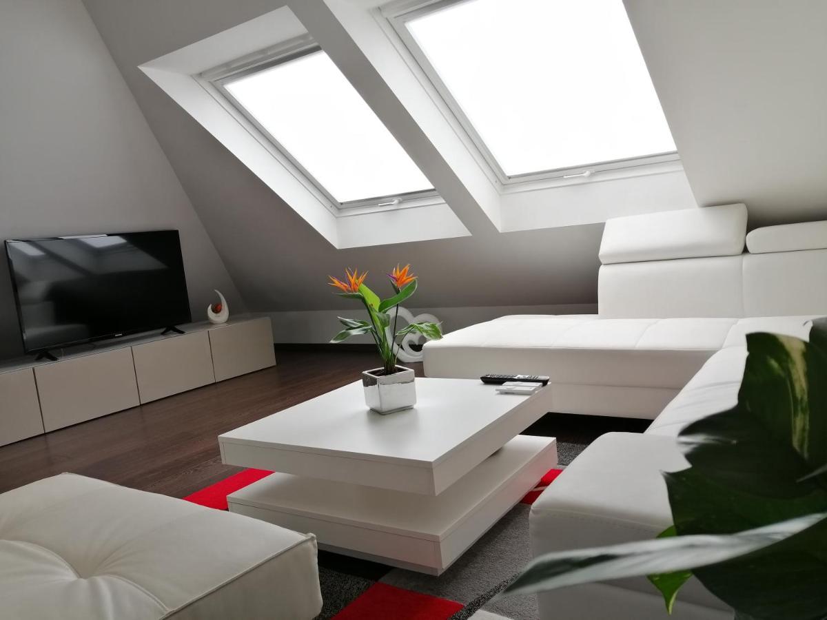 Ruhige Wohnung In Der Naehe Von Frankfurt Kelkheim Exteriér fotografie